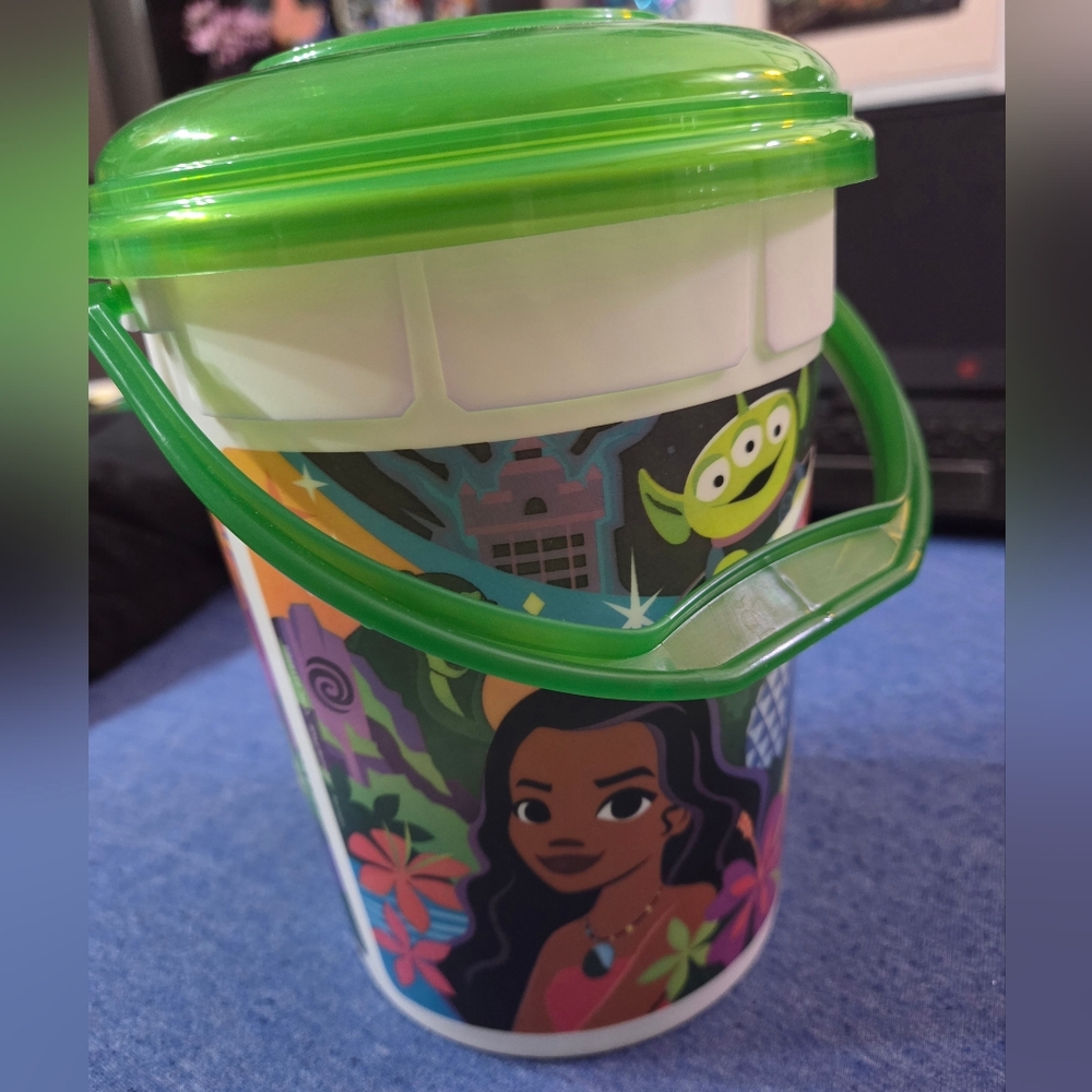 Walt Disney World Green Tiana Moana 2024 Popcorn Bucket - Picture 5 of 7